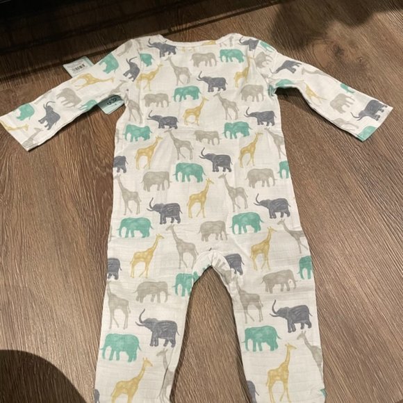 aden + anais layette footed pajamas zipper 6-9 months new - Picture 3 of 3